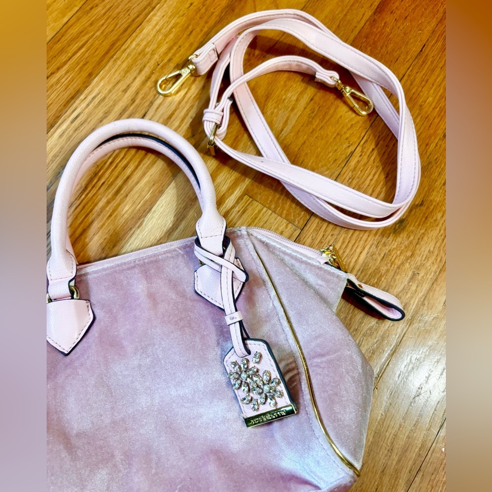 Liz Claiborne Pink Princess Studded Charm Tag Fluffy Purse - Picture 2 of 6
